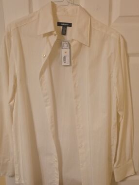 Claiborne Men’s Cream Button-Front Dress Shirt